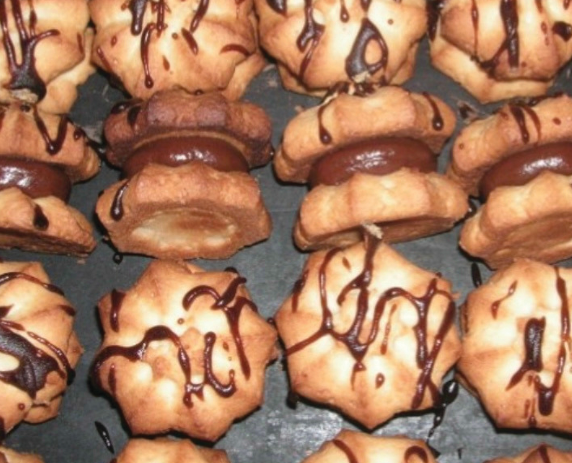 Sausainiai Serenāde